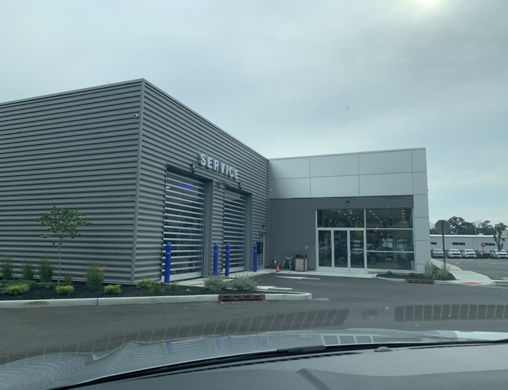 Ford service center
