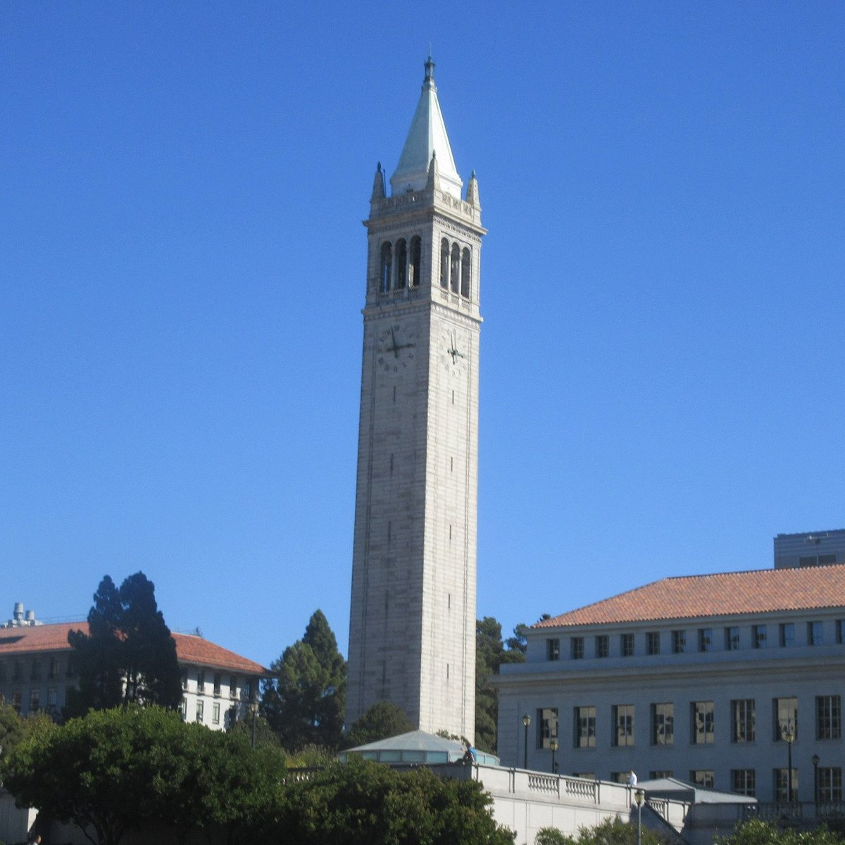 UC Berkeley campus Sather Tower